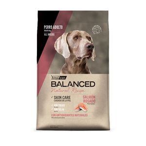 Vitalcan Balanced Natural Recipe Perro Salmon Rosado x 15 kg